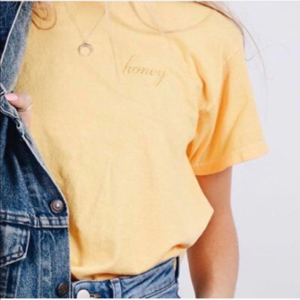 Brandy Melville Honey Tee - Picture 1 of 5